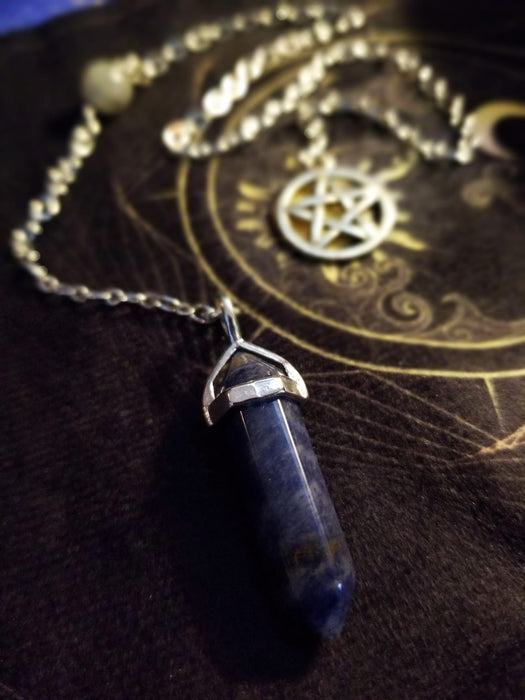 Sodalite pendulum with labradorite bead