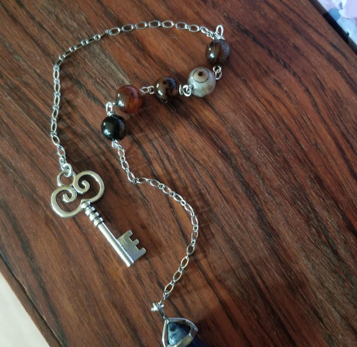 Sodalite pendulum with banded agate and key holder